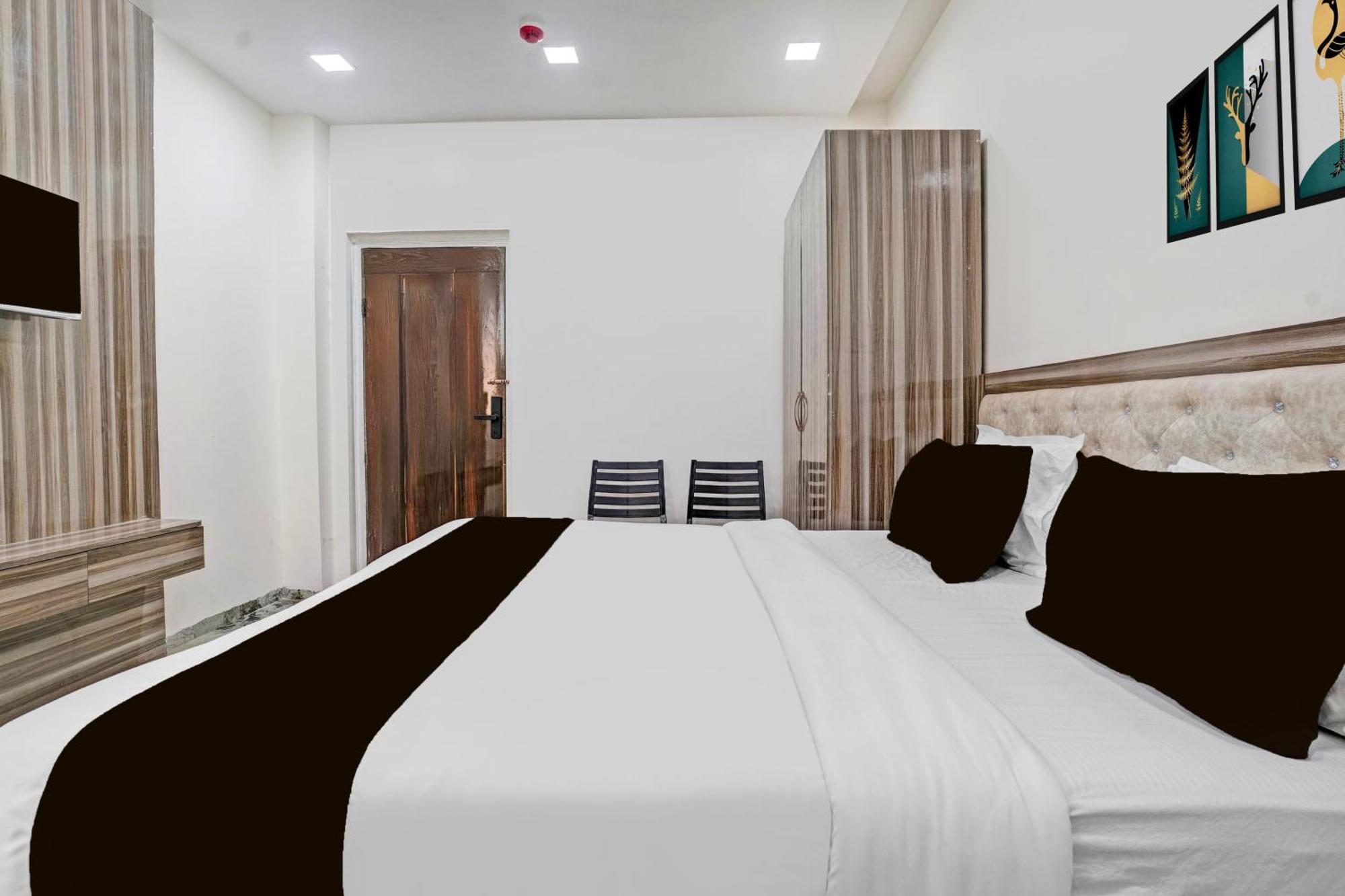 Hotel O Yash Residency Ulhasnagar