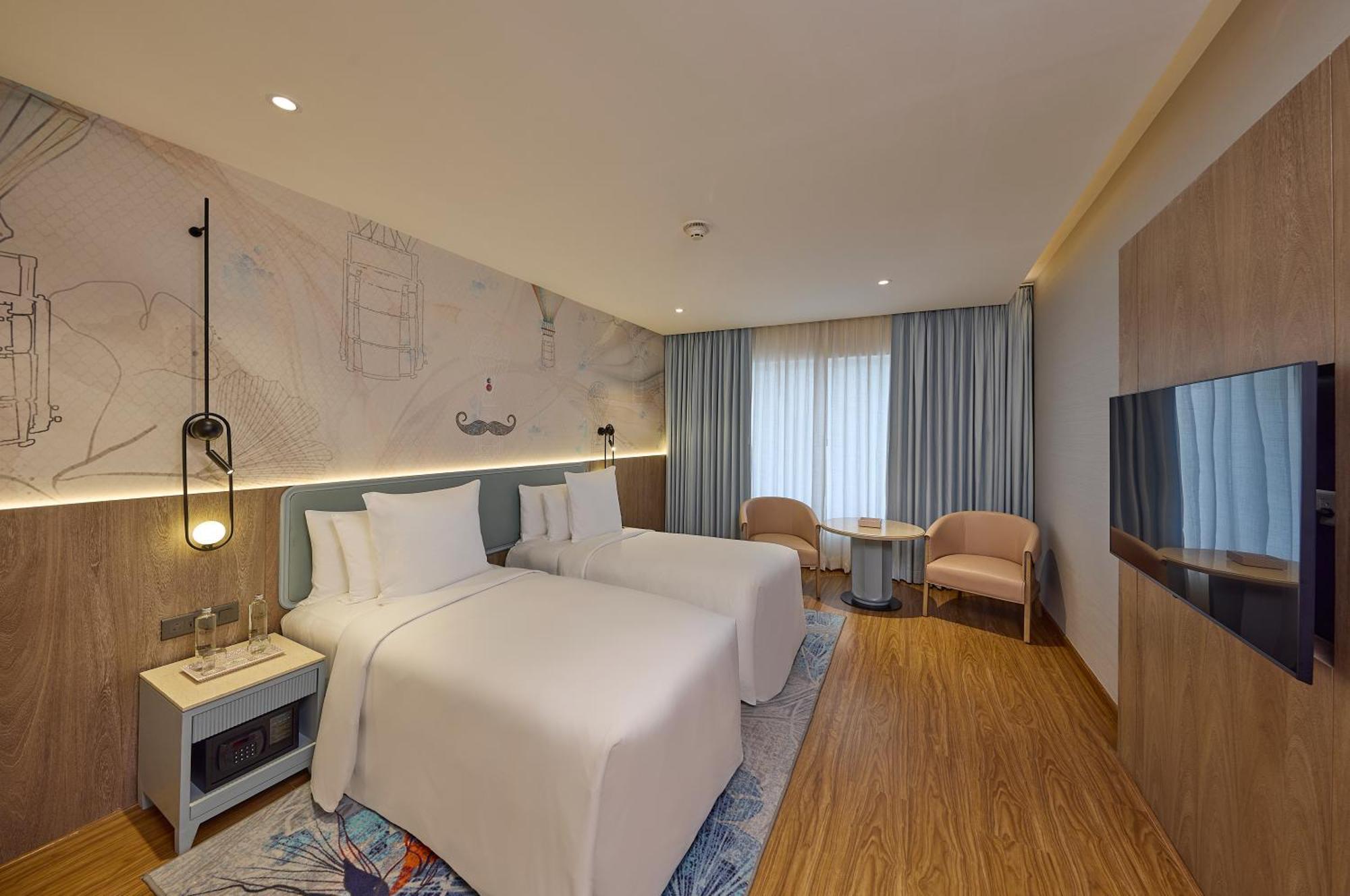 Iconiqa International Airport Hotel