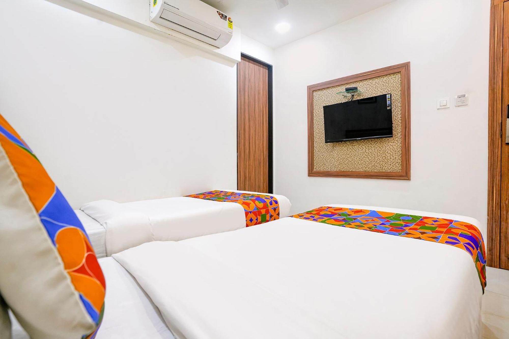 Inn Fabexpress Shahi Palace - Nr - Mumbai International Airport *