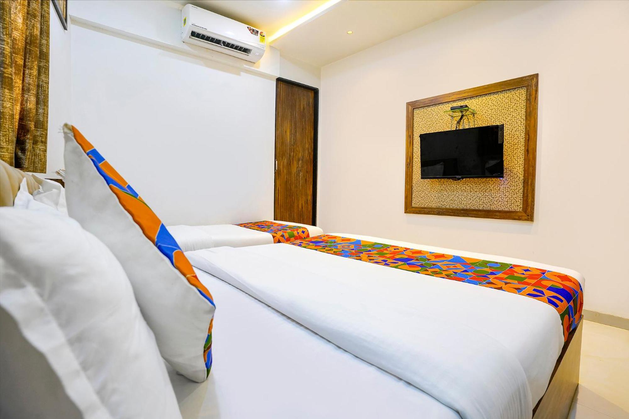 Inn Fabexpress Shahi Palace - Nr - Mumbai International Airport