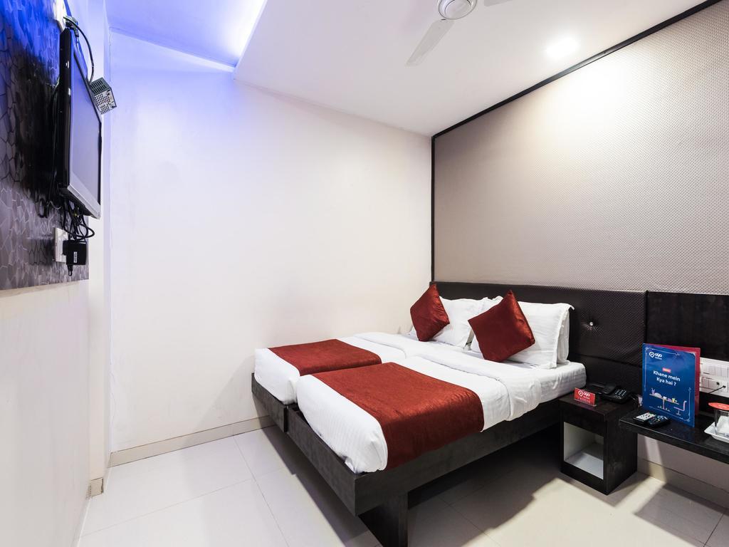 Hotel Oyo 1088 Golden Sagar Mumbai