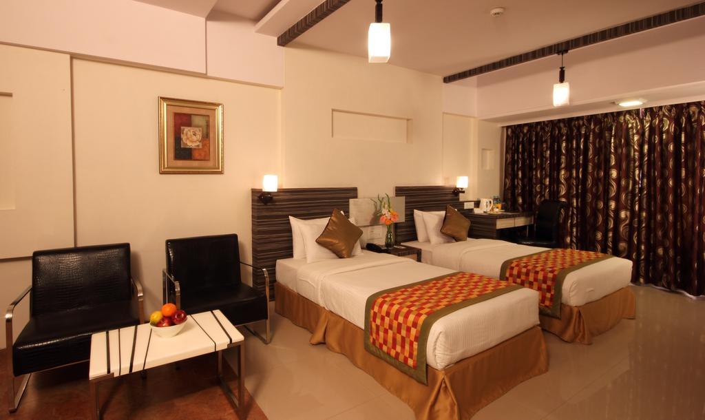 Nestor Hotel, 4*