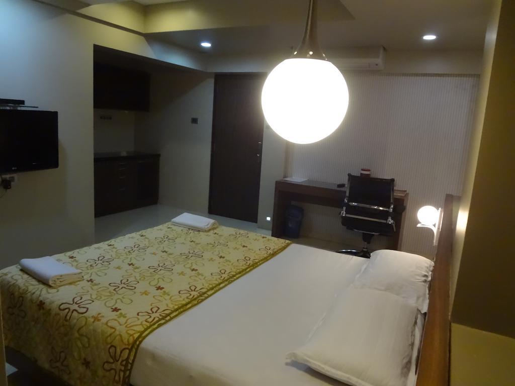 Fabhotel Imperial Residency Mumbai