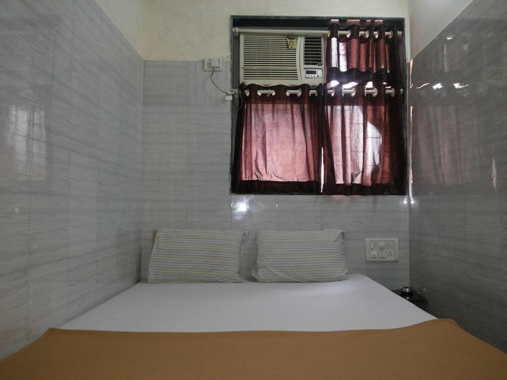 Hotel Al Mehraj Mumbai
