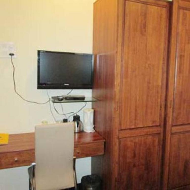 Q Deck Hotel Mumbai