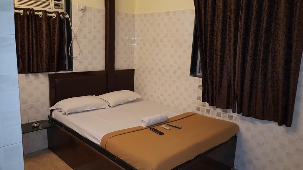 Hotel Hotel Al Mehraj Mumbai