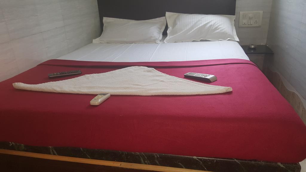Hotel Al Mehraj Hotel 3*