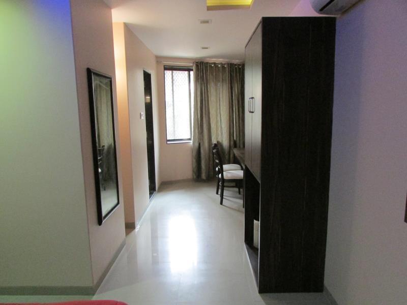 Oyo 49867 Hotel Kalpana Residency 3* Mumbai
