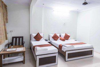 Hotel Hotel O Rana Residency Near Western Express Highway Metro Station 3*
