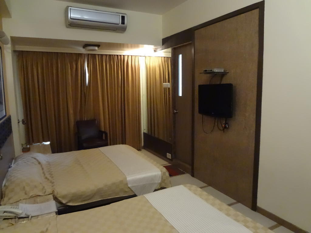 Samrat Mumbai