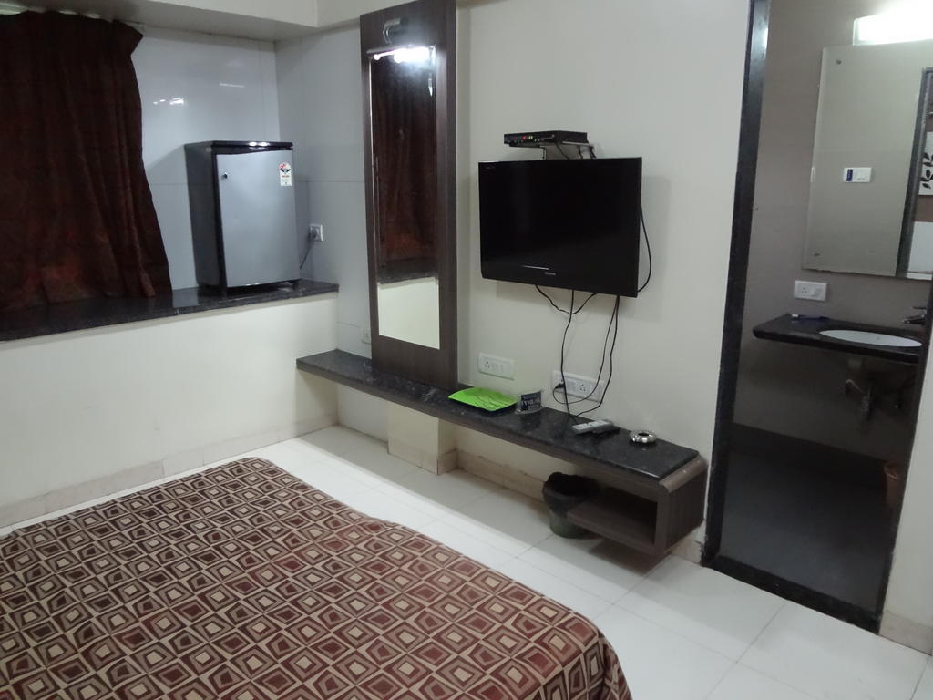 Hotel Samrat 3*