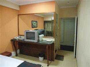 Hotel Benazeer 2*