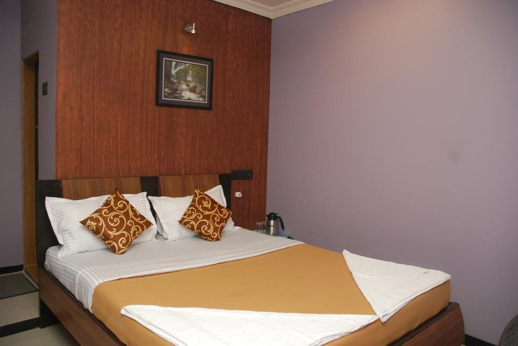 Hotel Cosmo Mumbai