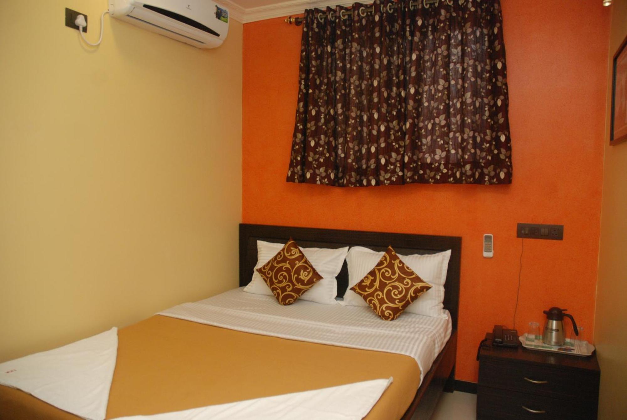 Hotel Cosmo 2*