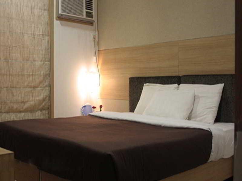 Hotel 7 Flags International Mumbai