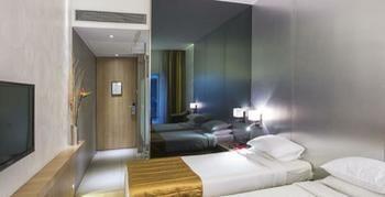 Metro International Hotel 3*