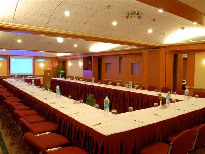Hotel Regenta Place The Emerald