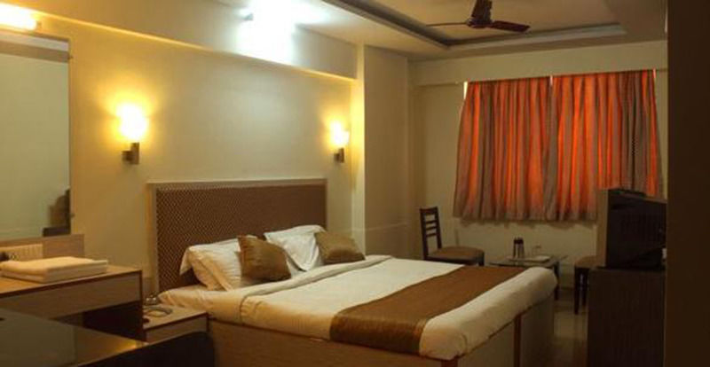 Hotel Ace Residency