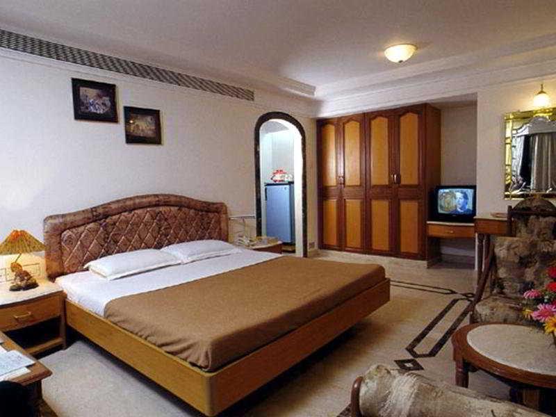 Hotel Godwin - Colaba 4*