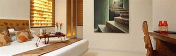 Sutra Donyx Hotel