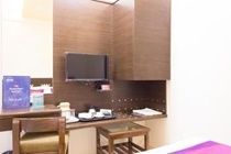 Oyo Dadar Railway Station Hotel