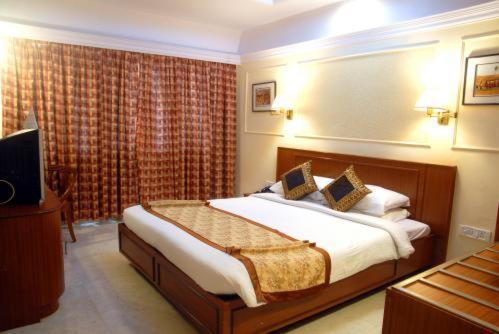 Regenta Place The Emerald Mumbai