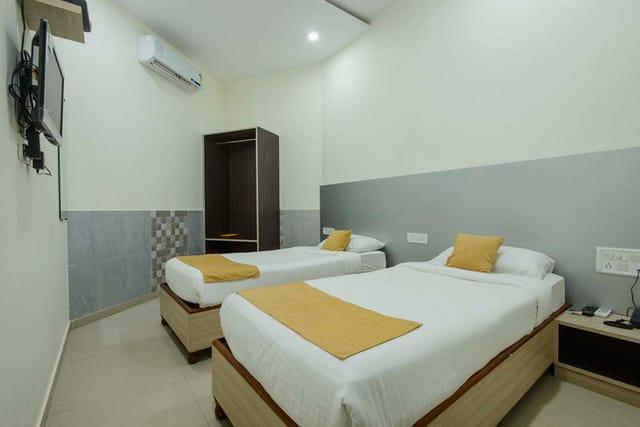 Kailash Park Boutique Hotel