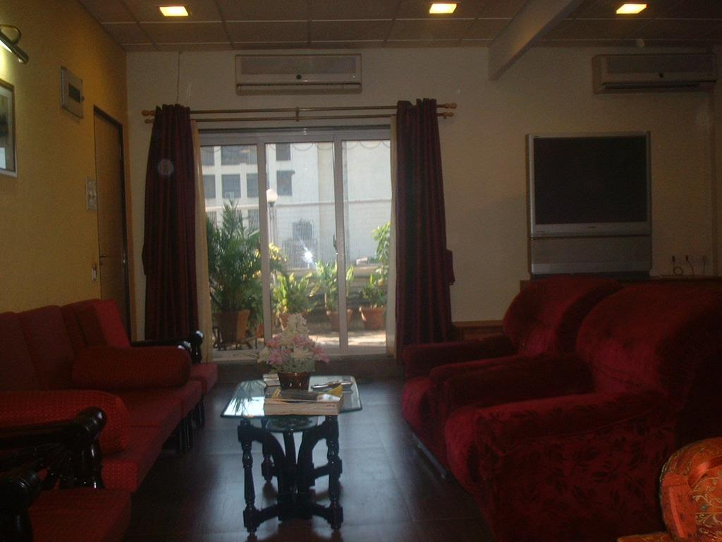 Hotel Samrat