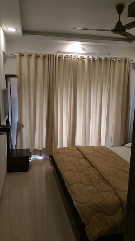 Arista Service Andheri Guest house