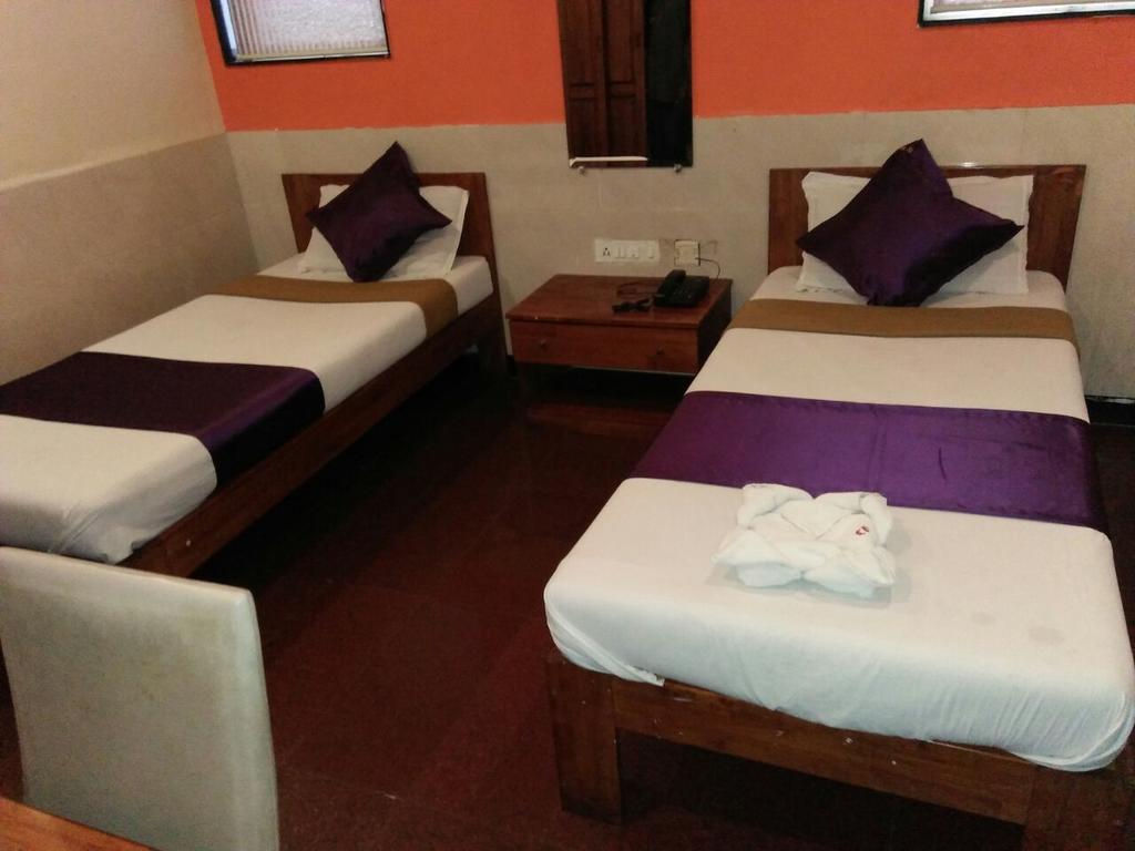 Q Deck Hotel Mumbai