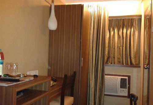 Landmark Annexe Hotel