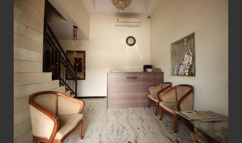 Q Deck Hotel