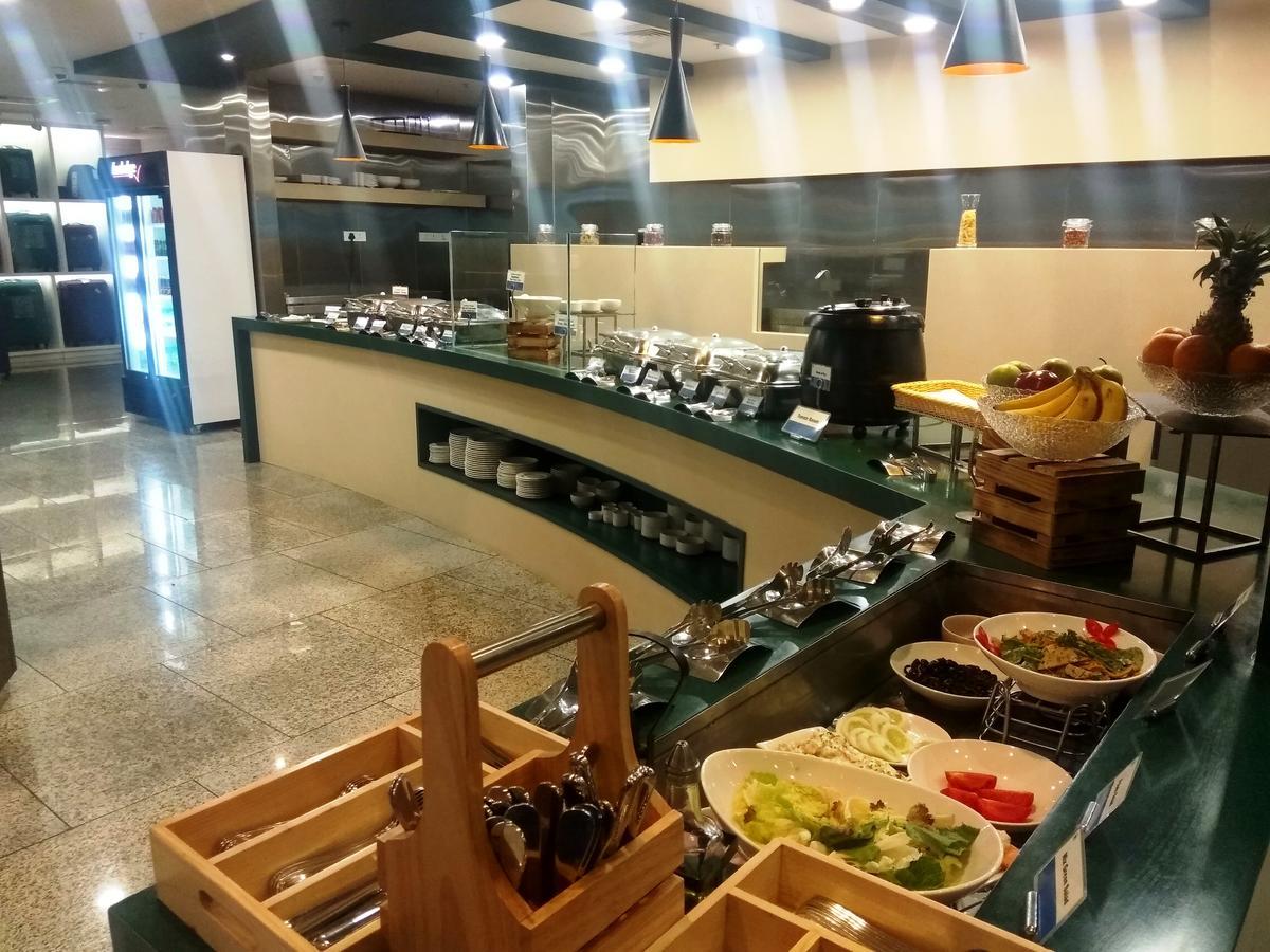 Aviserv Lounge Inn 4*