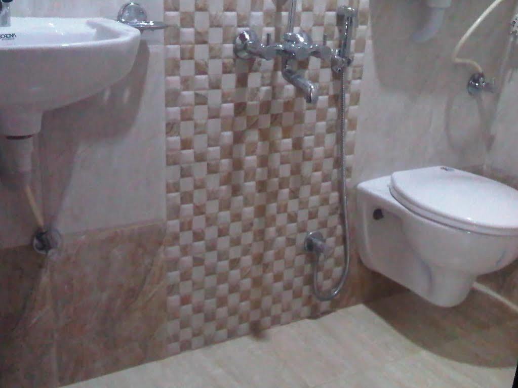 Ascot Guest house Mumbai