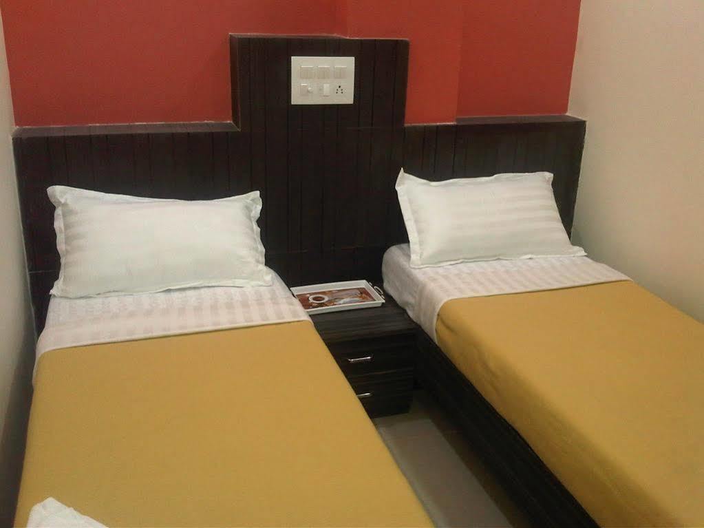 Ascot Guest house 2*
