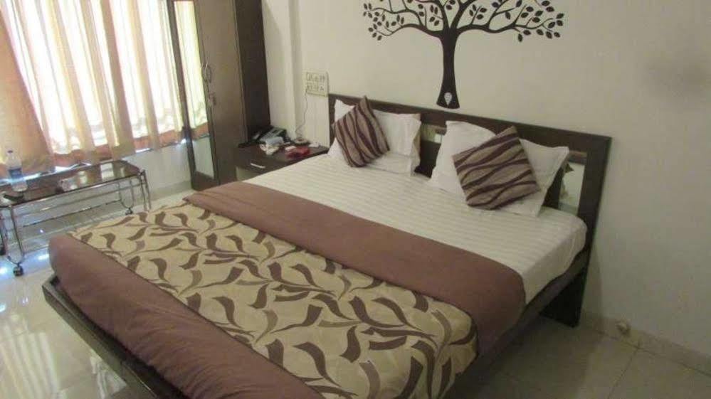 Hotel 7 Flags International 3*