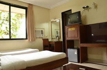 Park View, 3*