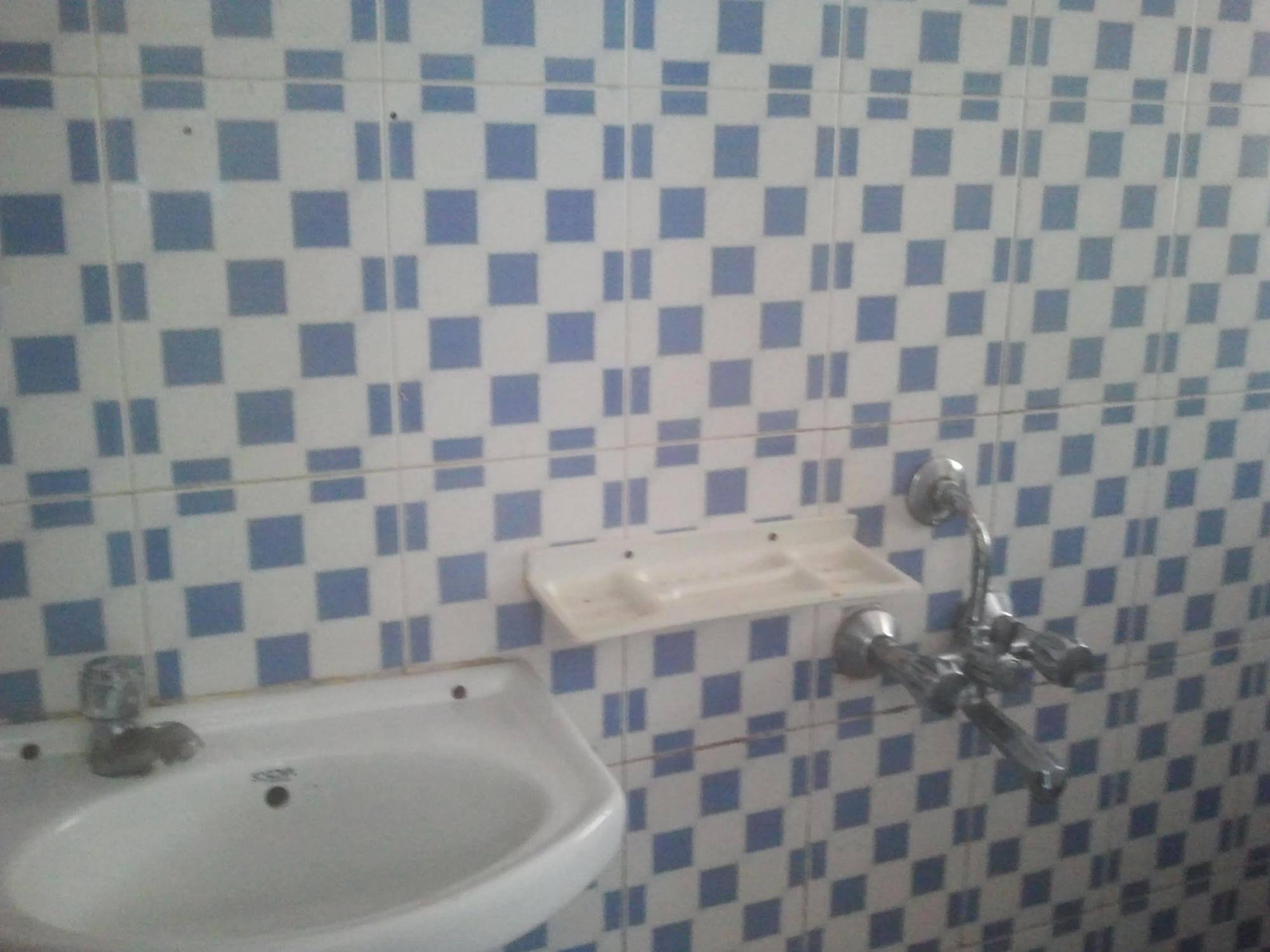 Hotel O Rana Residency Near Western Express Highway Metro Station