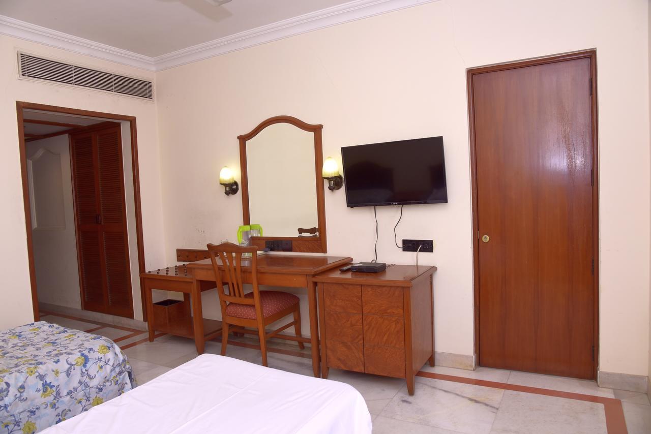 Atithi Hotel 2*