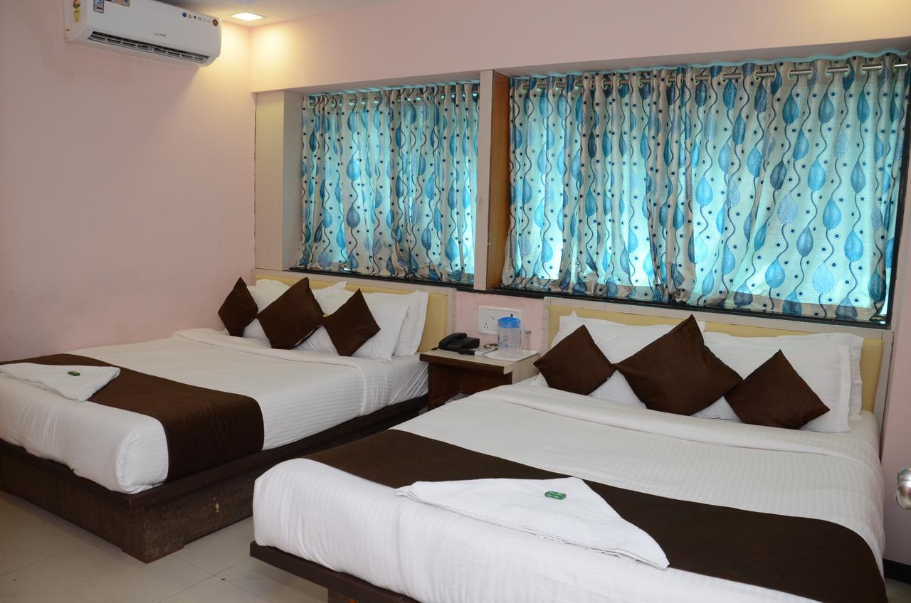 Sai Leela Grand Hotel