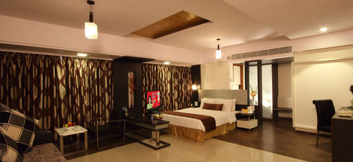 Hotel Nestor Hotel, 4*