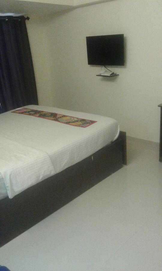 Poonam Hieghts Bed & Breakfast Mumbai