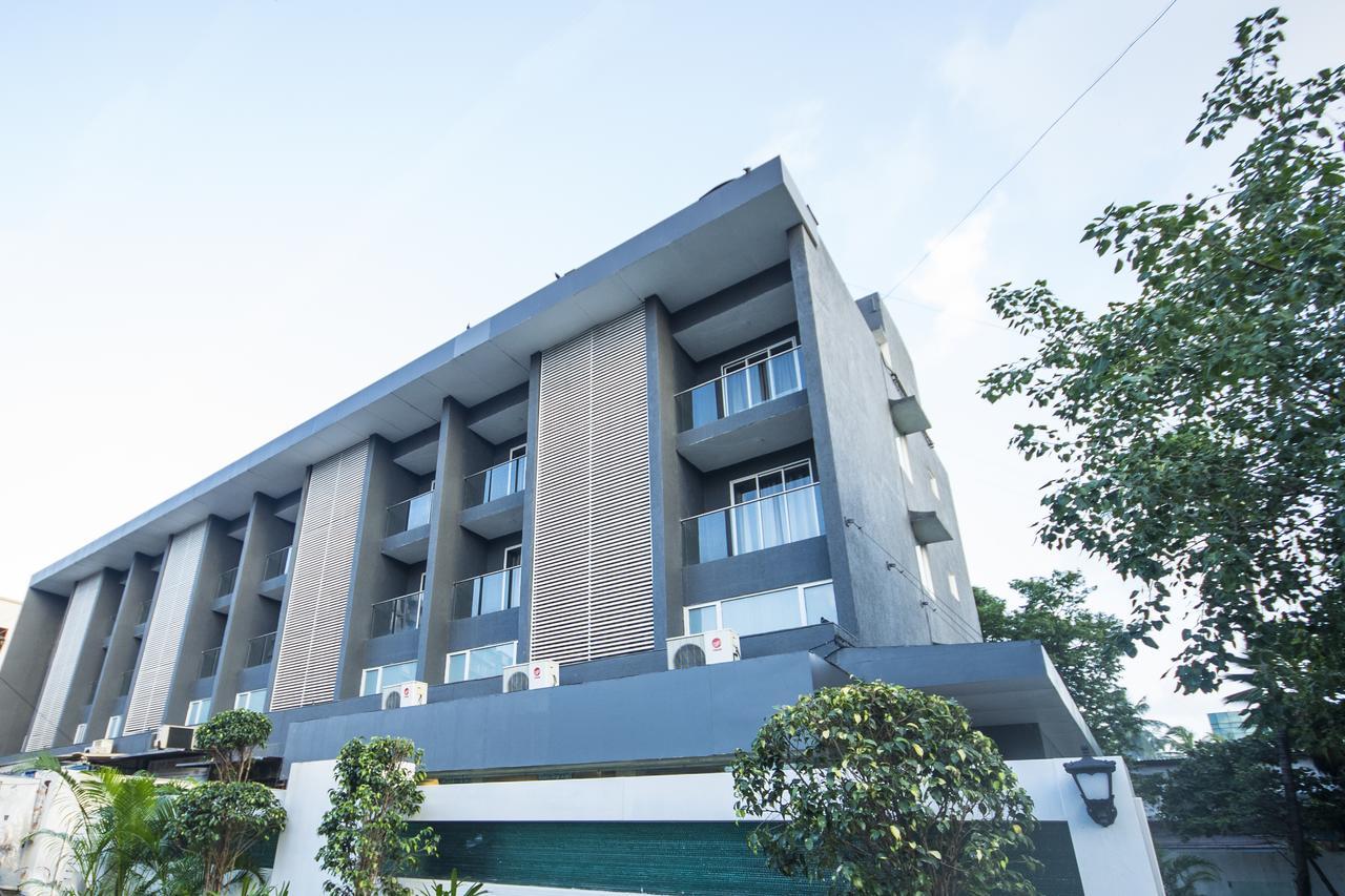 Oyo Townhouse 16 International Airport 4*