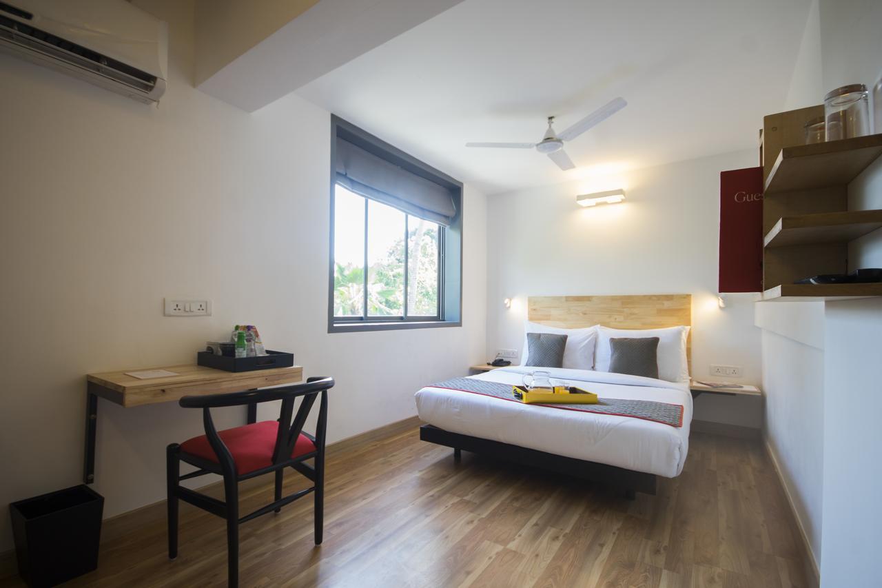 Oyo Townhouse 16 International Airport Hotel Mumbai
