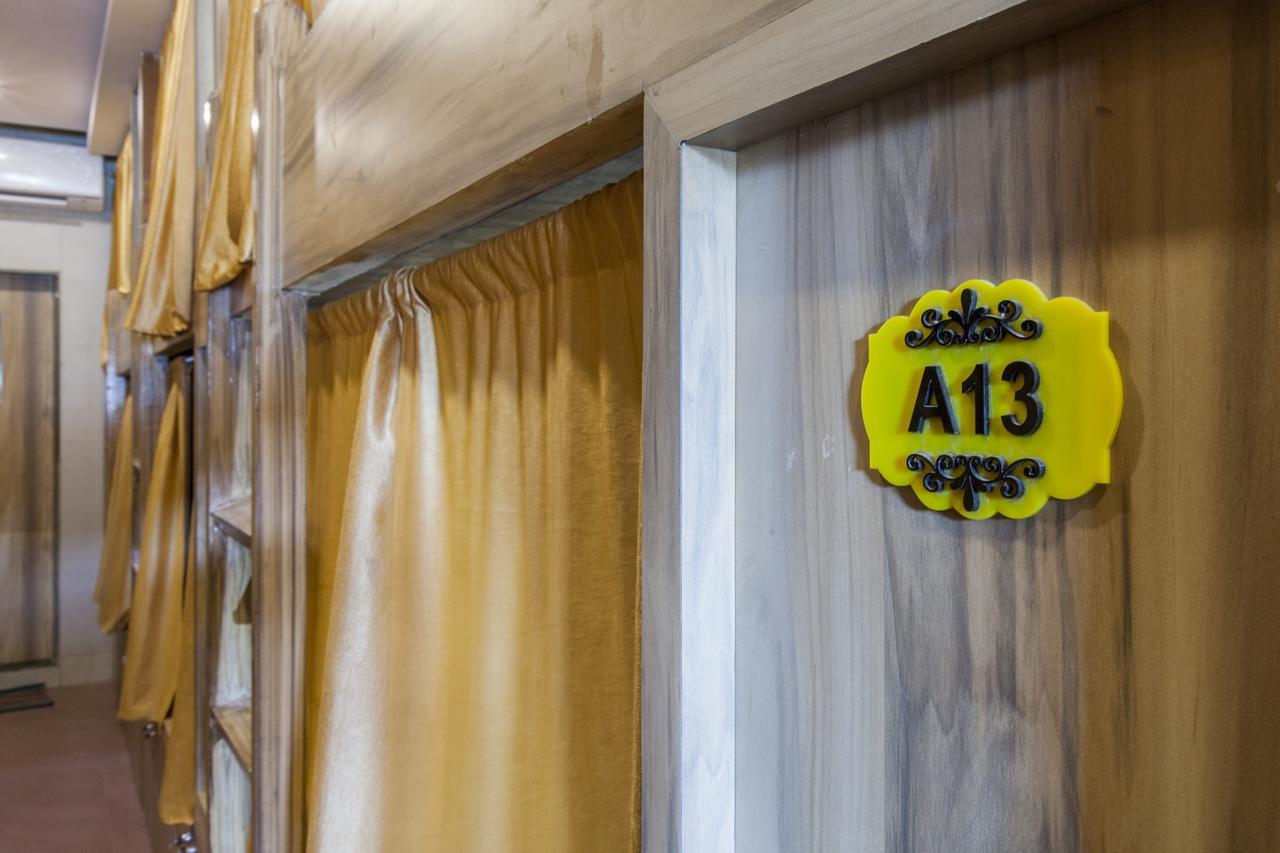Abza Deluxe Hostel Mumbai