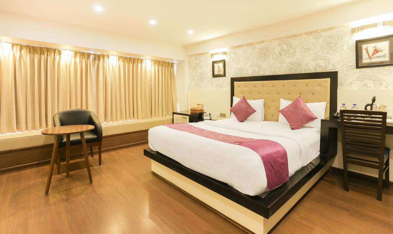 Hotel Metropolis 4*