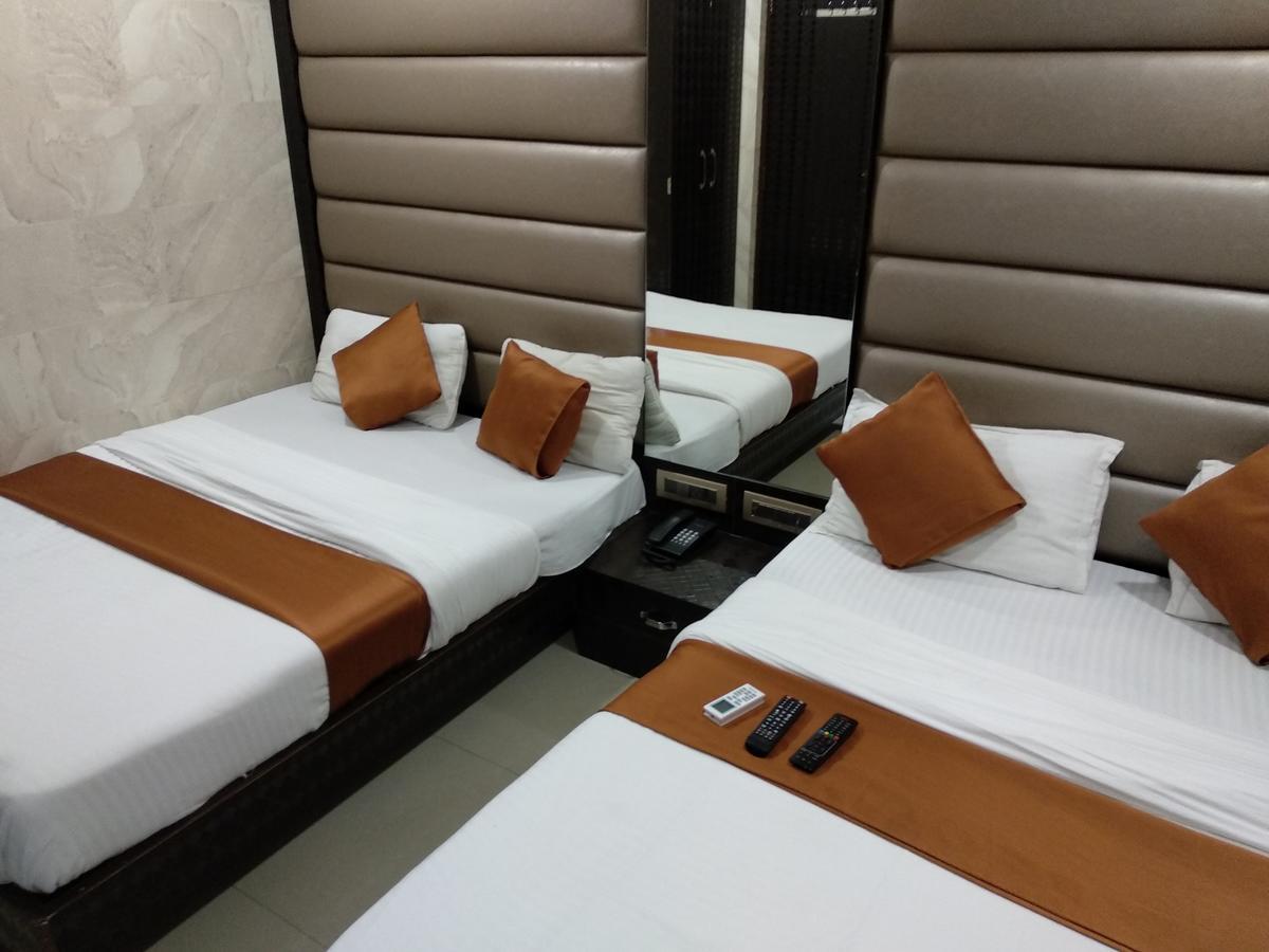 Karishma Mumbai
