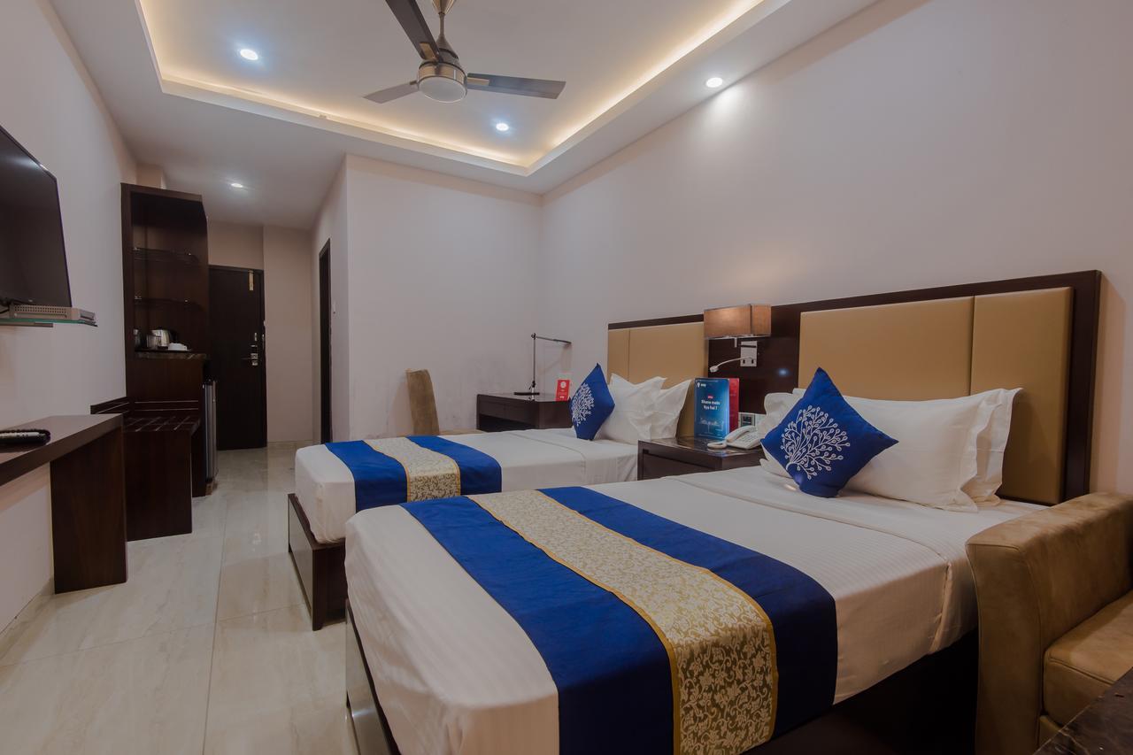 Godwin - Colaba Hotel Mumbai