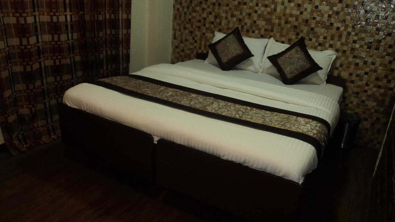 Benazeer 2* Mumbai