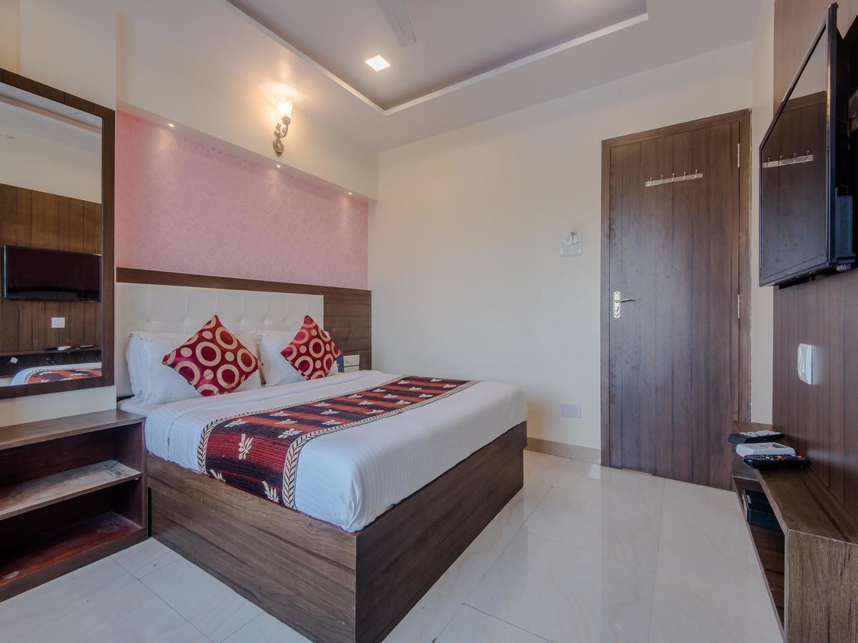 Sarah Guest house 3*